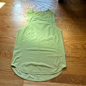 EUC - Lululemon Sculpt tank. Mustard green color. Size 6.